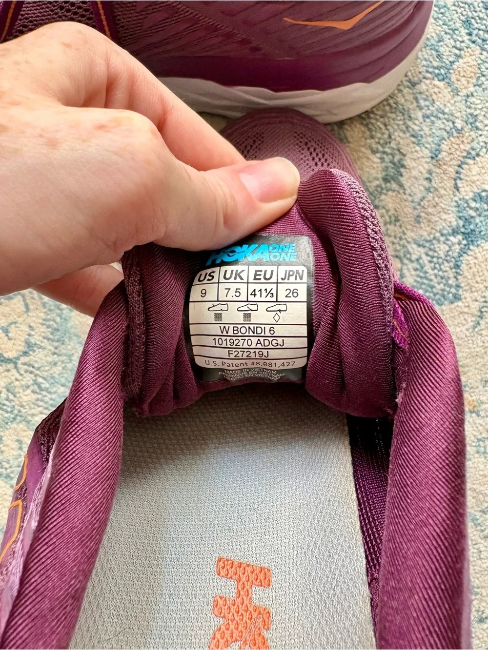 Hoka Women's Bondi 6 Maximalist Running Shoe Purple Athletic Gym Shoes Size 9